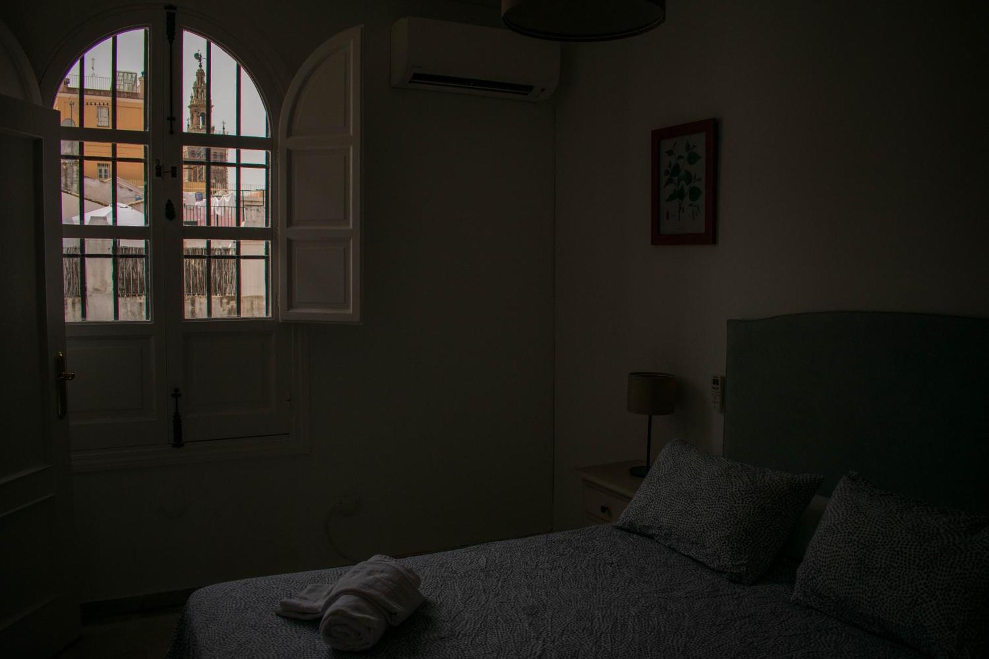 Sarah'S Home Sevilla Buitenkant foto